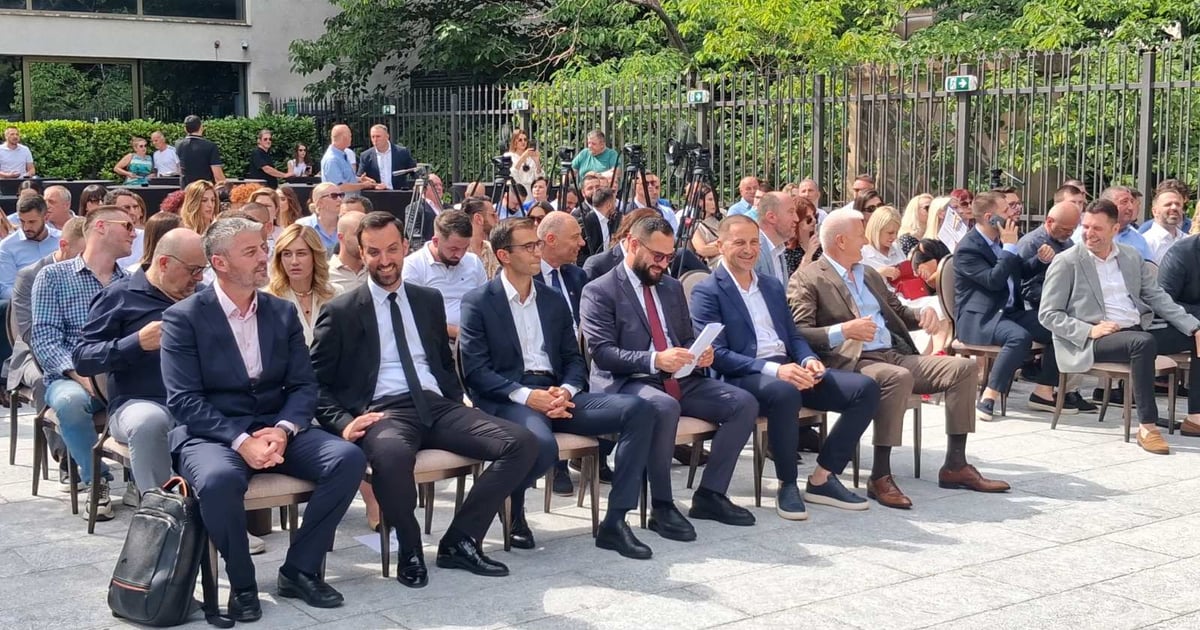 Fotografija uz vijest: Evropski savez: U normalnoj državi Krapović bi već danas bio smijenjen