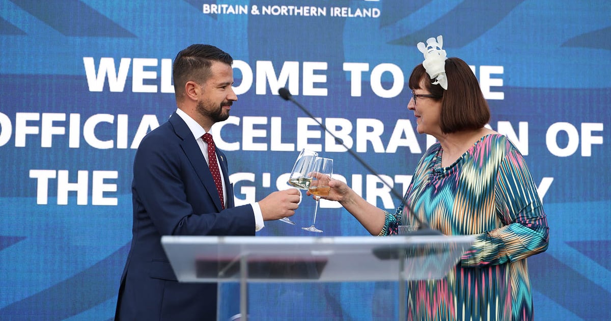 Fotografija uz vijest: FOTO Britanska ambasada obilježila rođendan Kralja Čarlsa III u Podgorici