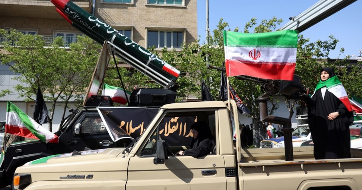 Fotografija uz vijest: Iran upozorava na cijenu nafte od 200 dolara nakon američkog napada