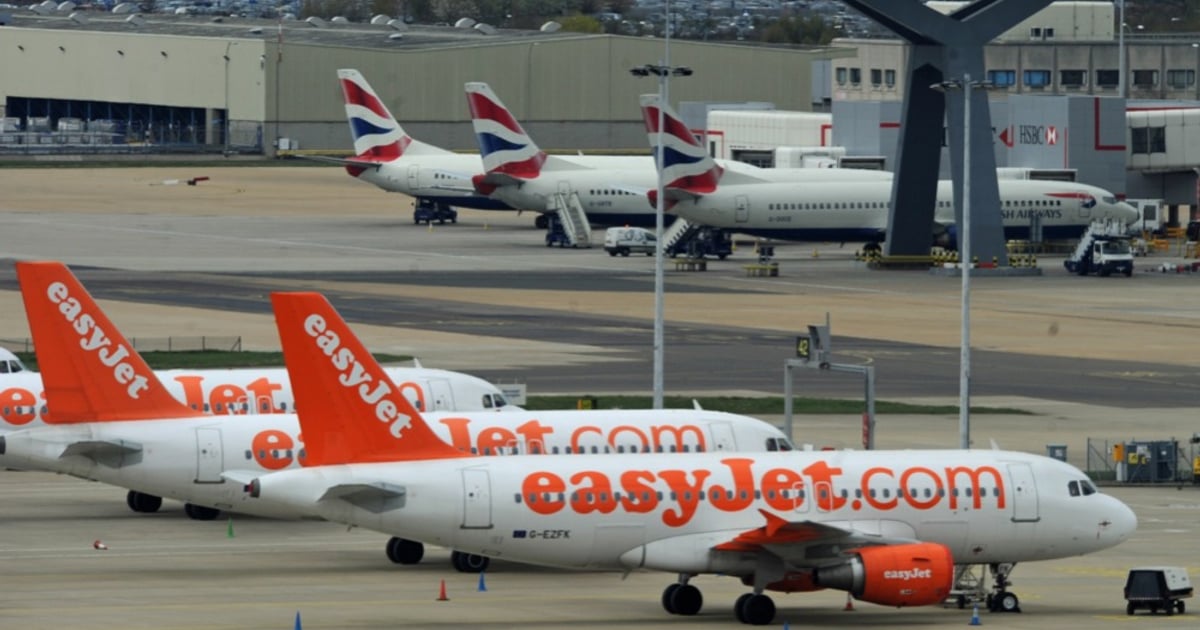 Fotografija uz vijest: Let EasyJet-a preusmjeren za Rim zbog punjenja prenosive baterije u prtljagu