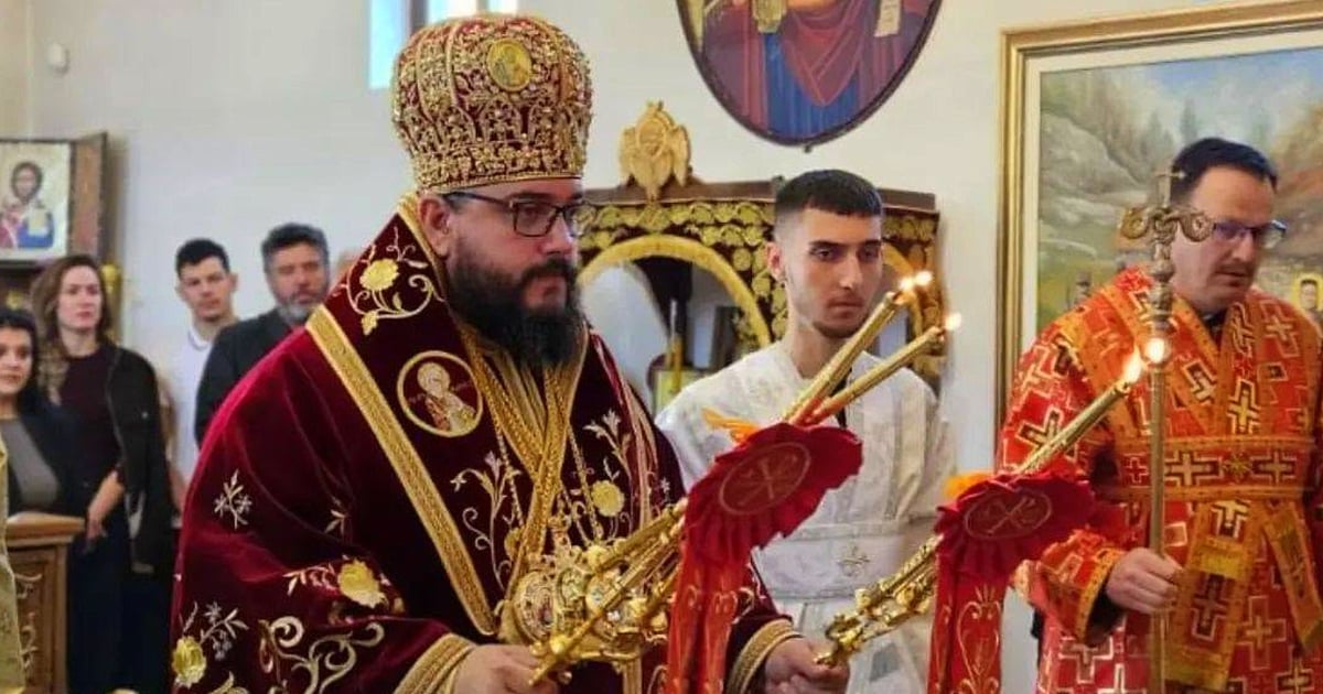 Fotografija uz vijest: Liturgija u čast osnivača katedre autokefalne Crkve na Cetinju
