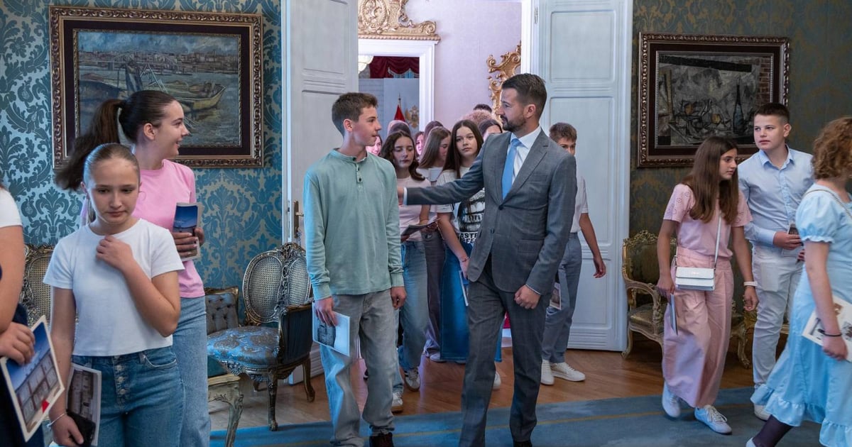 Fotografija uz vijest: Milatović: Naša je obaveza da djeci od najranijeg uzrasta pokažemo da je Crna Gora njihov dom i odgovornost