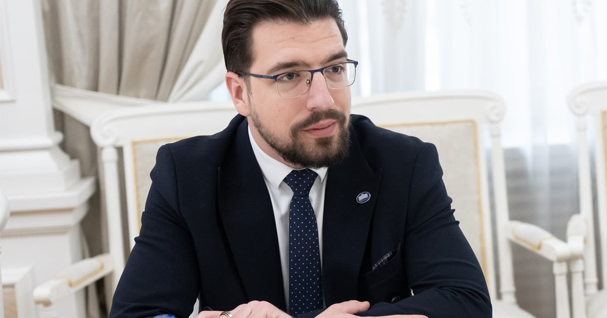 Fotografija uz vijest: Miličić: Marko Kovačević je vratio Nikšiću snagu i ponos, razvoj grada ne mogu zaustaviti trule daske bivšeg režima