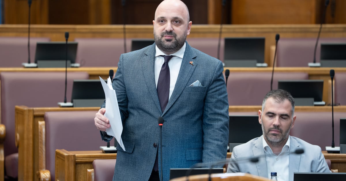 Fotografija uz vijest: Ministar Božović nije upoznat sa slučajem Antene M zbog evropskih obaveza