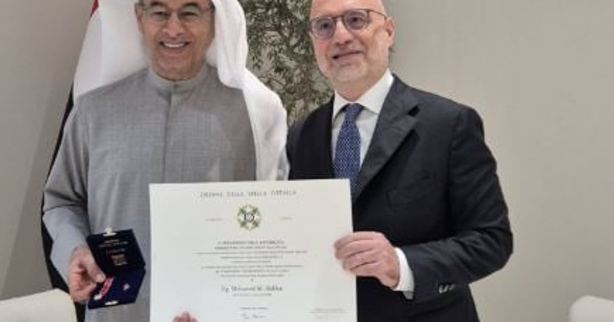 Fotografija uz vijest: Mohamed Alabar odlikovan Ordenom zvijezde Italije