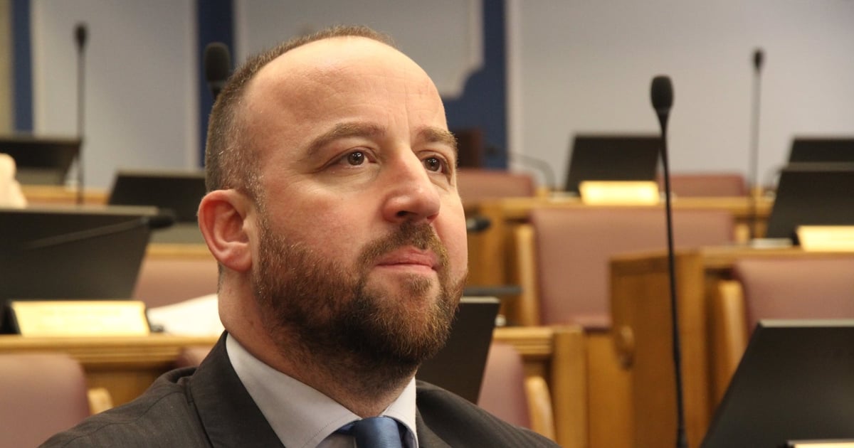 Fotografija uz vijest: Nikolić: Uvjeren sam da ćete do kraja jula dobiti obavještenje od premijera da planira rekonstrukciju Vlade