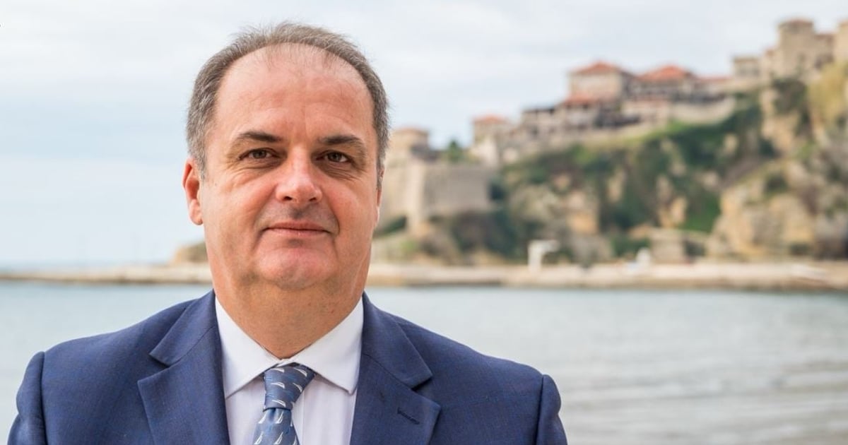 Fotografija uz vijest: Nimanbegu: Građanski koncept države nikada nije zaživio u punom zamahu, Crna Gora stabilna samo kao članica EU