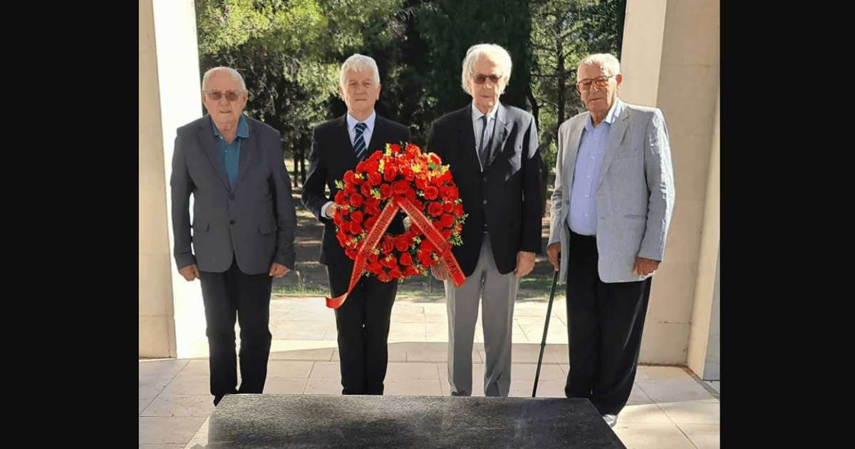 Fotografija uz vijest: Polaganjem vijenca na Gorici obilježen 4. jul - Dan borca