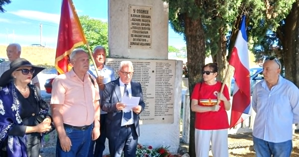 Fotografija uz vijest: Položen vijenac na spomenik palim rodoljubima pored Cijevne na Rakića Kućama