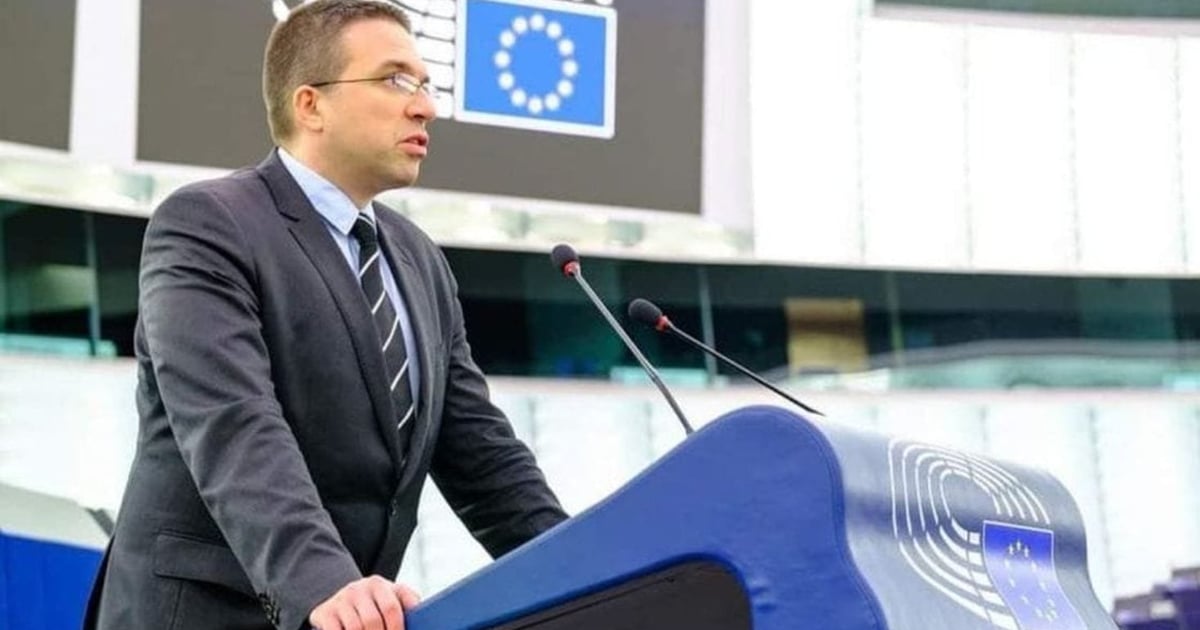 Fotografija uz vijest: Sokol u EP: Srbija ograničava razvoj crnogorske suverenosti kroz političke i vjerske strukture