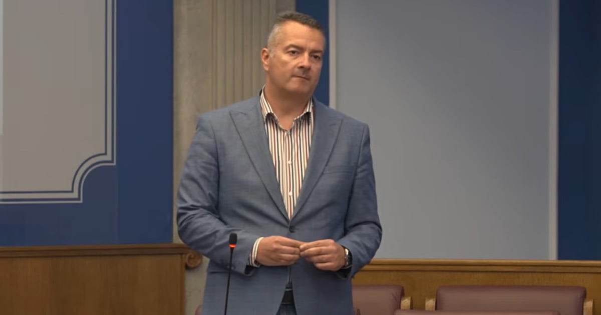 Fotografija uz vijest: Spajić prihvatio inicijativu Vuksanovića za leks specijalis Bokeljske mornarice