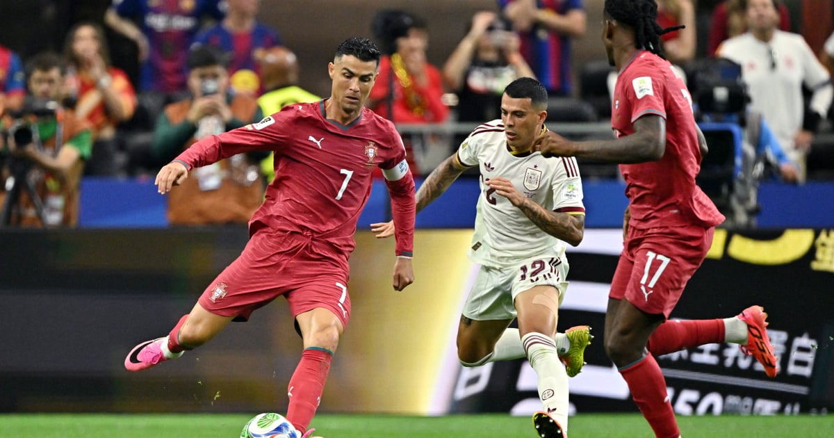 Fotografija uz vijest: Španija savladala Portugal golom Merina u 91. minutu i plasirala se u četvrtfinale