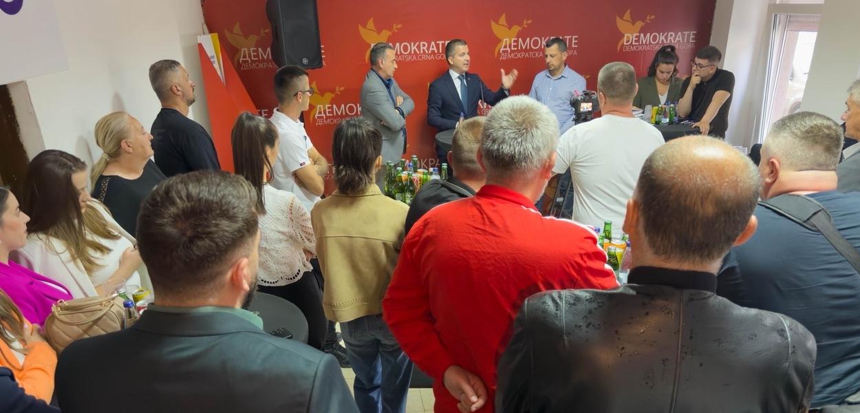Fotografija uz vijest: Bečić: Svakodnevne aktivnosti protiv škaljarskog i kavačkog klana
