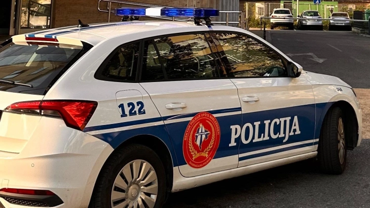 Fotografija uz vijest: Budvanska policija zabranila ulazak trima Bugarkama zbog krađa
