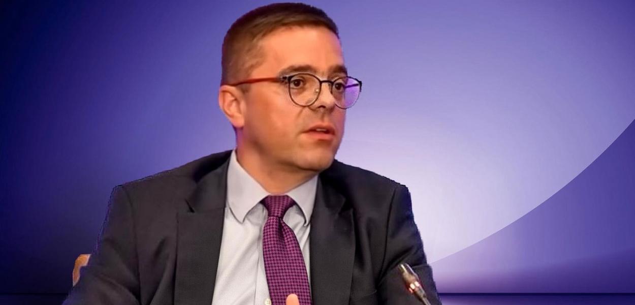 Fotografija uz vijest: Bulatović: Nemojte mijenjati ime Narodne biblioteke Radosava Ljumovića