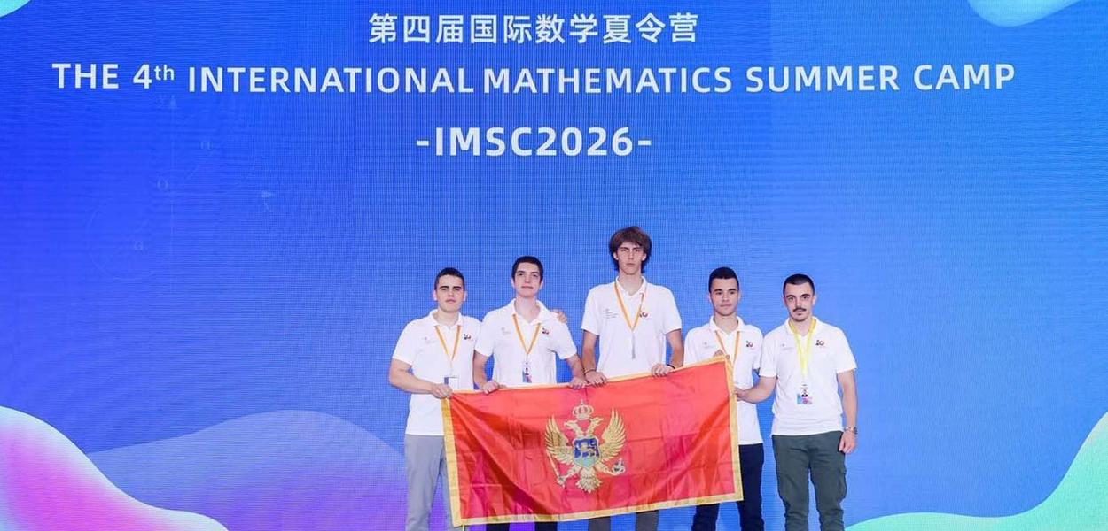 Fotografija uz vijest: Crnogorski matematičari na prestižnom međunarodnom kampu u Pekingu uoči Matematičke olimpijade