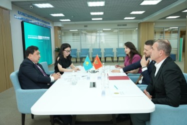 Fotografija uz vijest: Dukaj iz Kazahstana: Tehnologija ne može zamijeniti znanje i integritet ljudi