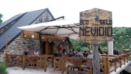 Fotografija uz vijest: Eko-selo Nevidio bilježi uspješnu ljetnju sezonu sa gostima iz cijelog svijeta