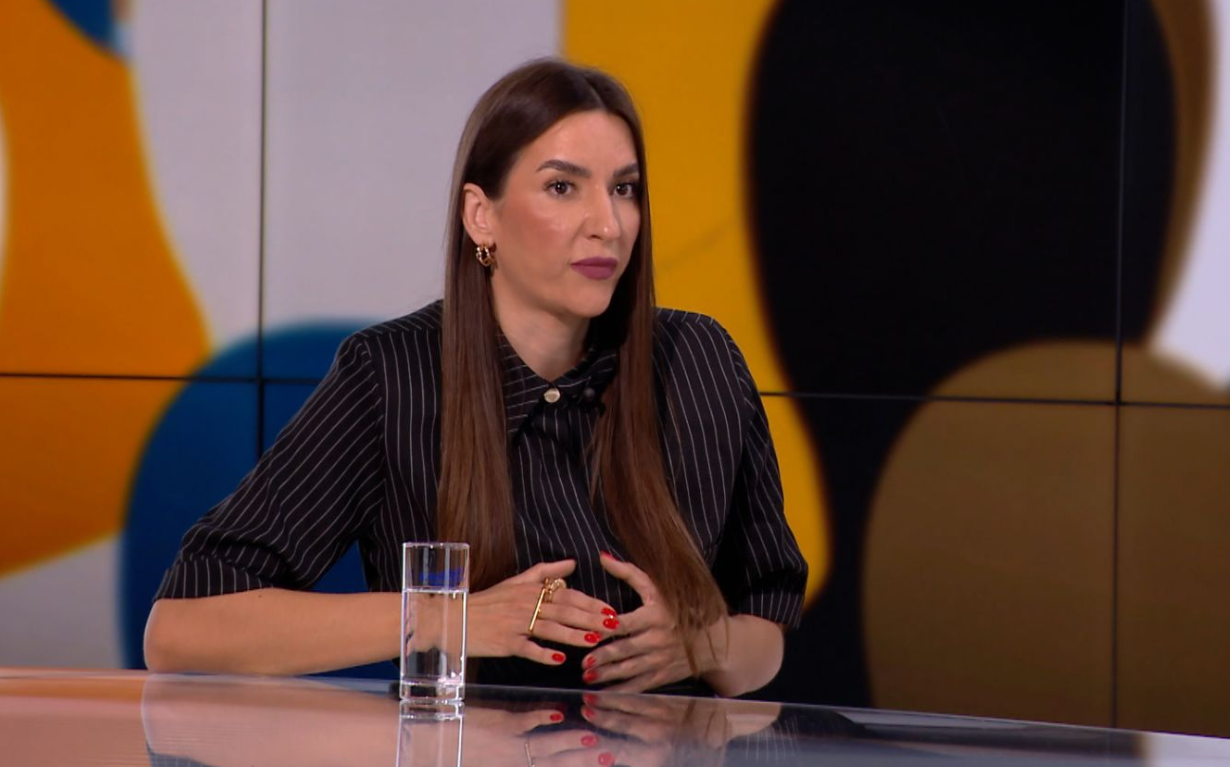 Fotografija uz vijest: Gvozdenović: Partijsko zapošljavanje i dalje cvjeta, broj zaposlenih raste uprkos lošim rezultatima javnih preduzeća