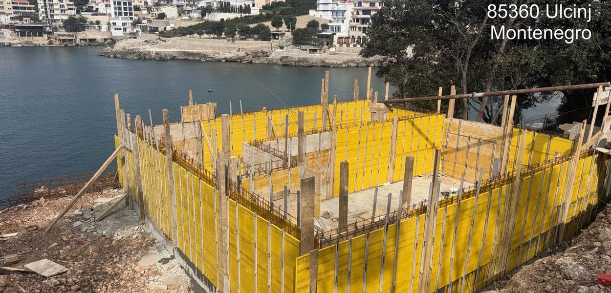 Fotografija uz vijest: Investitor iz Podgorice osumnjičen za nelegalnu gradnju u zoni Morskog dobra u Ulcinju