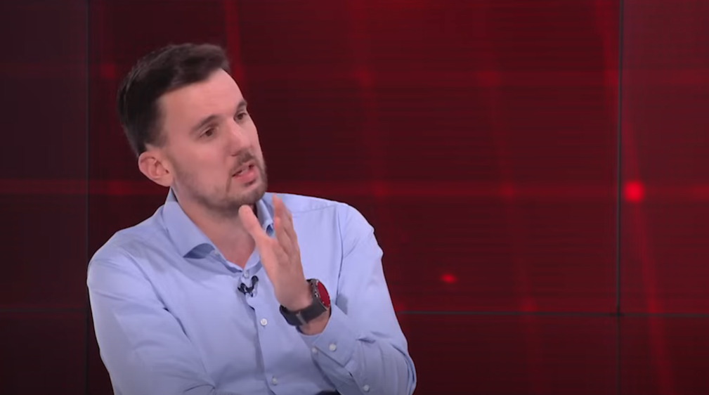 Fotografija uz vijest: Kalezić: Na agresivnu retoriku iz Srbije treba odgovoriti diplomatski i pružiti otpor velikosrpskom ludilu