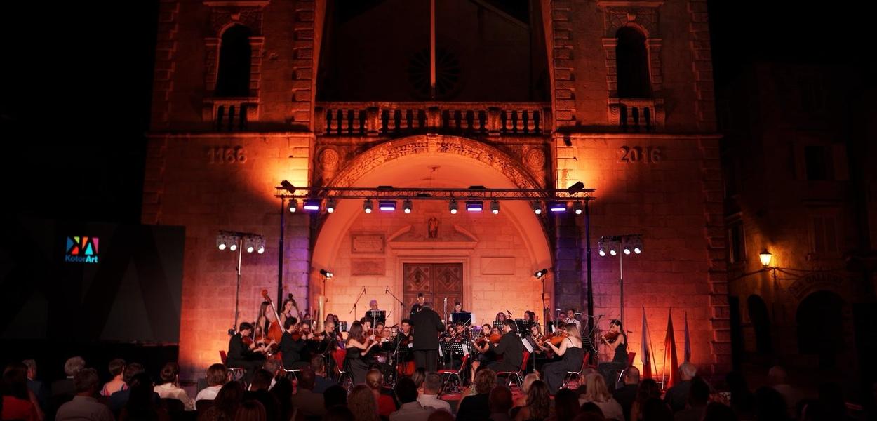 Fotografija uz vijest: KotorArt počinje 13. jula svečanim otvaranjem uz Bokeljski simfonijski orkestar