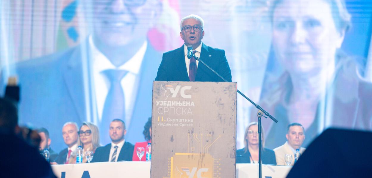 Fotografija uz vijest: Mandić se zahvalio Dodiku i Stevandiću: Mnogo je još pitanja koja Srbi u Crnoj Gori treba da otvore