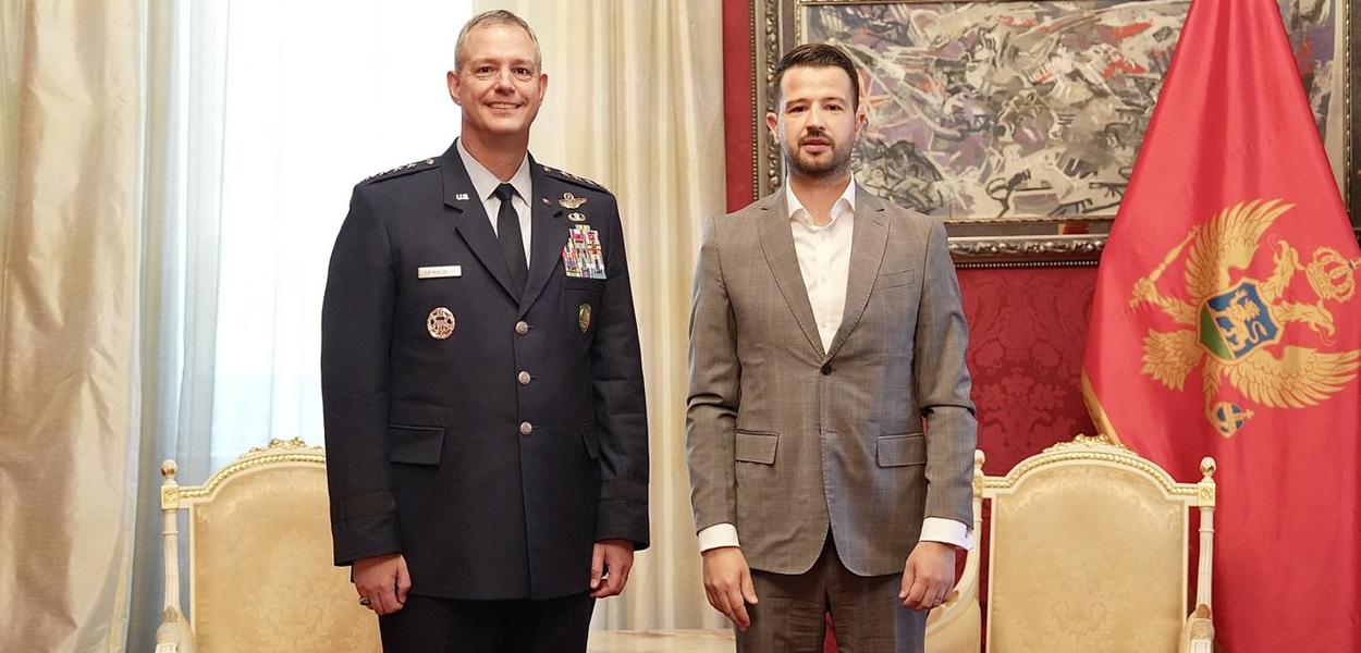 Fotografija uz vijest: Milatović sa Grinkevičem: Crna Gora ostaje pouzdan saveznik NATO-a i garant regionalne stabilnosti