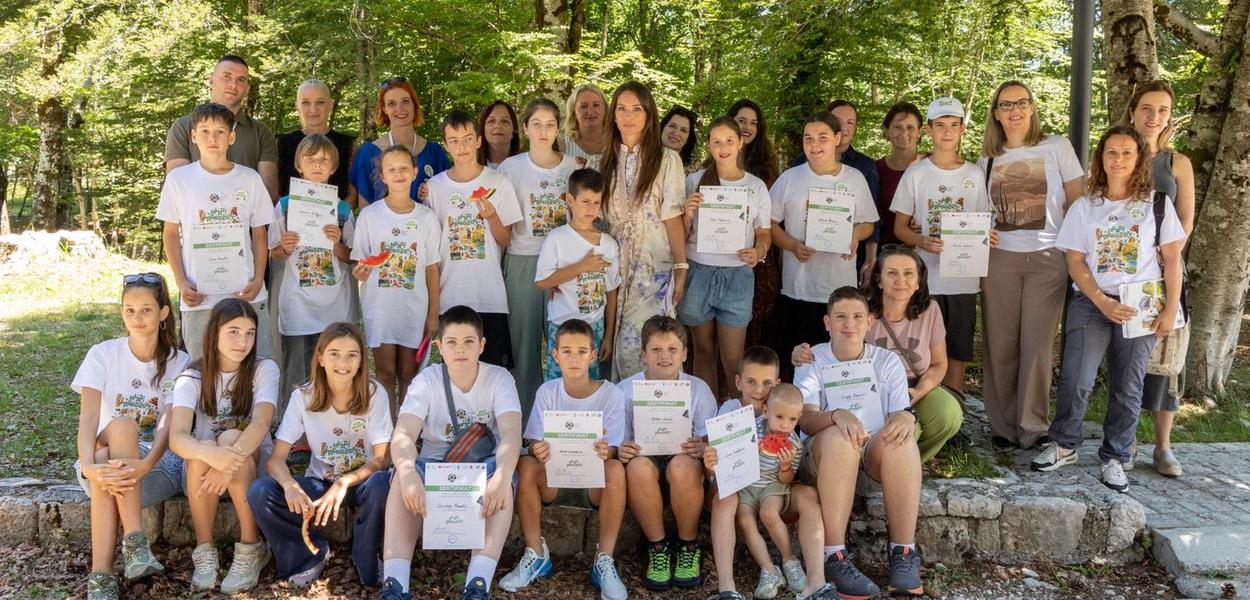 Fotografija uz vijest: Nacionalni parkovi Crne Gore iznjedrili prvu generaciju "Mladih rendžera"