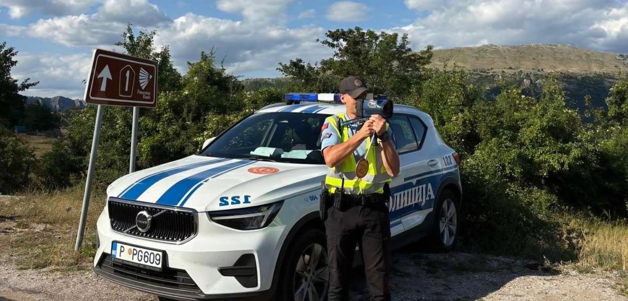 Fotografija uz vijest: Policija objavila raspored saobraćajnih patrola za 8. i 9. jul