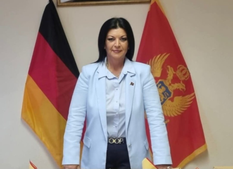 Fotografija uz vijest: Predsjednica Saveza patriota Crne Gore u Njemačkoj: Ne dirajte dijasporu i pravo glasa građana