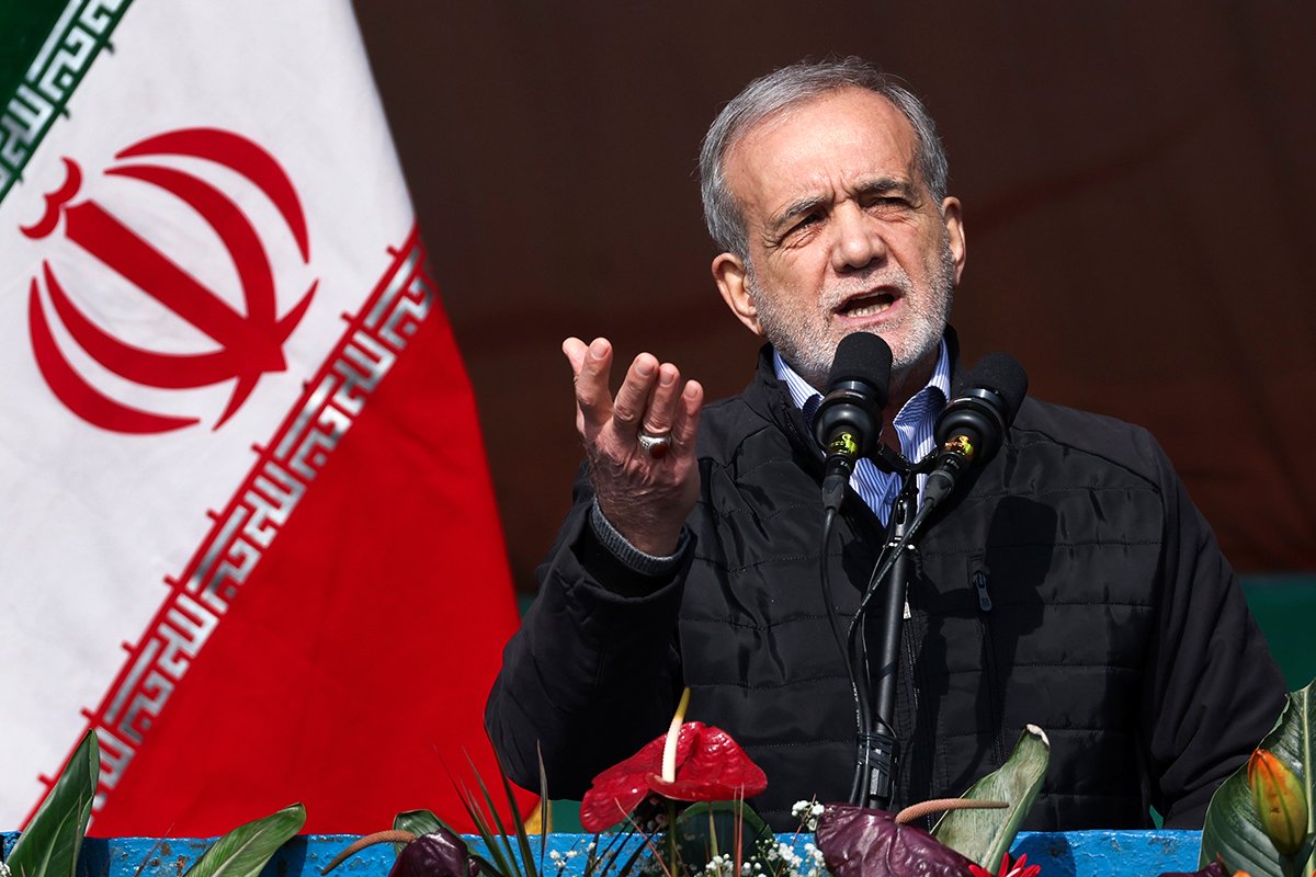Fotografija uz vijest: Predsjednik Irana Masud Pezeškijan ponudio ostavku zbog kontrole IRGC-a