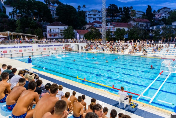 Fotografija uz vijest: PVK Jadran obilježio 104 godine postojanja i vijek vaterpola na Škveru