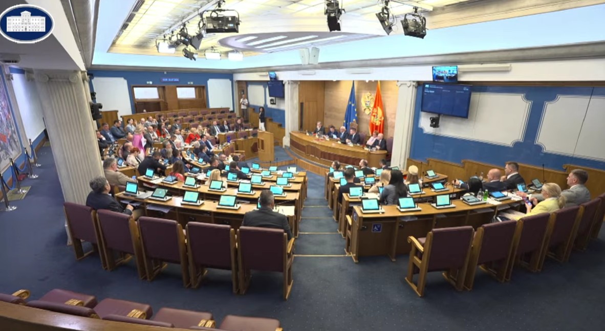 Fotografija uz vijest: Skupština razmatra prijedloge za promjenu Ustava
