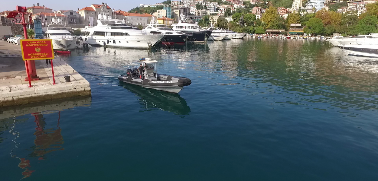 Fotografija uz vijest: Skuter udario ronioca u Budvi, Ministarstvo pomorstva poziva na poštovanje sigurnosti na moru