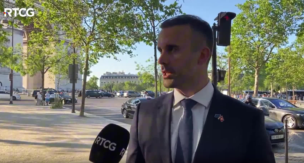 Fotografija uz vijest: Spajić: Trijumfalan dan za Crnu Goru nakon sastanka sa Makronom, najavljeni važni projekti