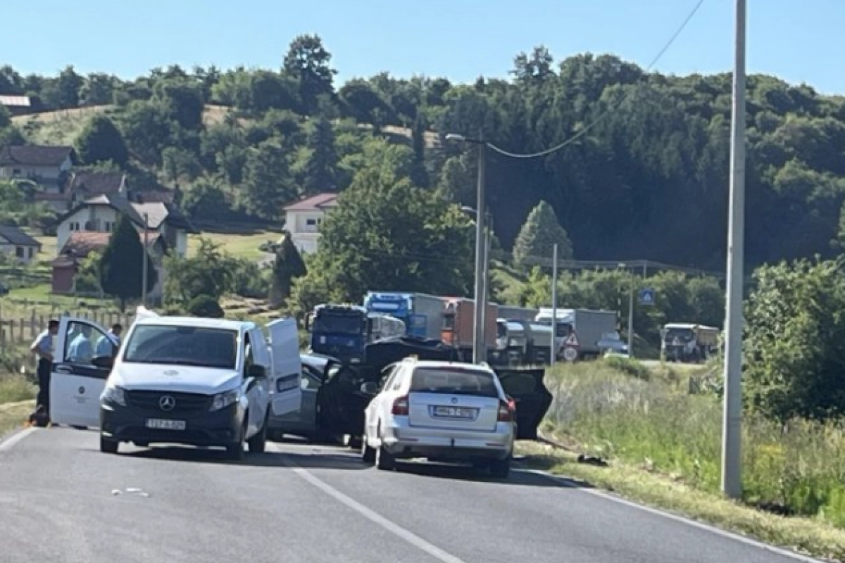 Fotografija uz vijest: Tri osobe poginule u teškoj saobraćajnoj nesreći kod Banjaluke