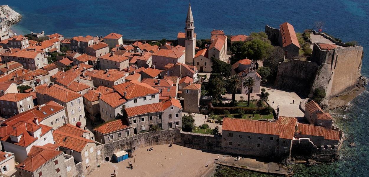 Fotografija uz vijest: U Budvi trenutno boravi skoro 30.000 turista