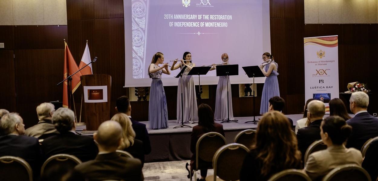 Fotografija uz vijest: U Varšavi obilježeno 20 godina obnove crnogorske nezavisnosti