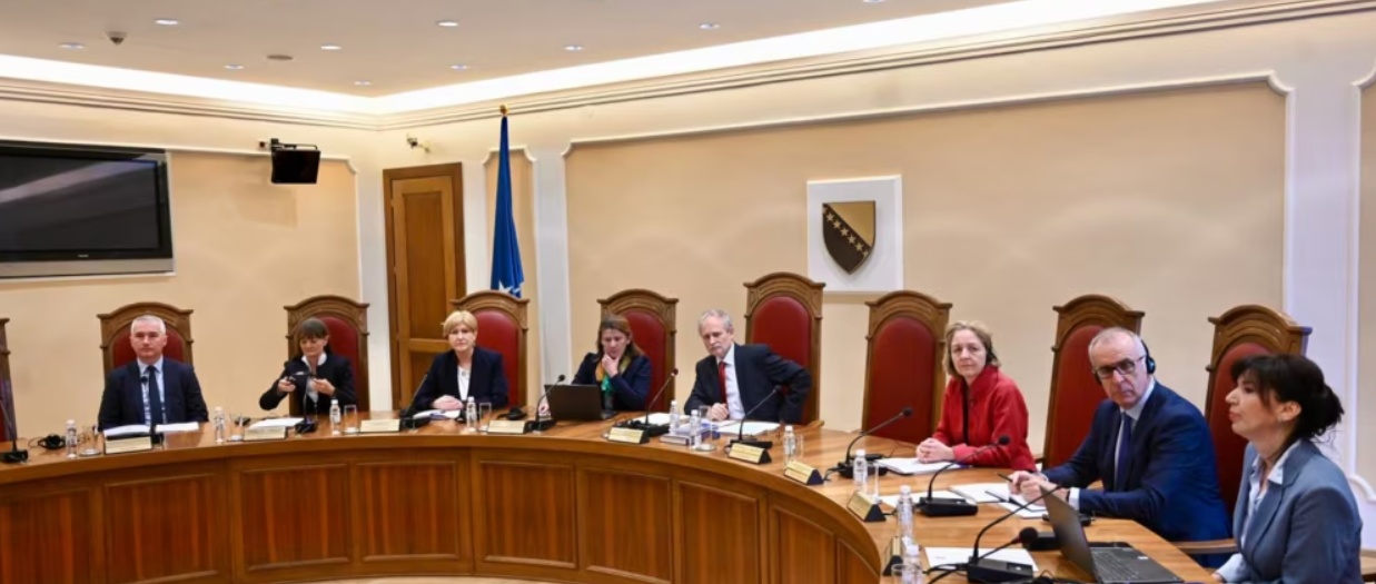 Fotografija uz vijest: Ustavni sud BiH potvrdio izmjene zakona na osnovu kojih je smijenjen Dodik