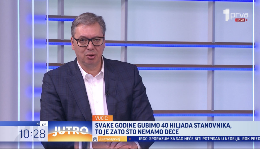 Fotografija uz vijest: Vučić optužuje Crnu Goru za hibridni rat protiv Srbije i zauzimanje teritorije