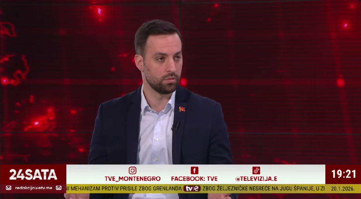 Fotografija uz vijest: Zirojević o Krapoviću: Kada se muškarac krije iza suknje, to je njegova karakterna osobina