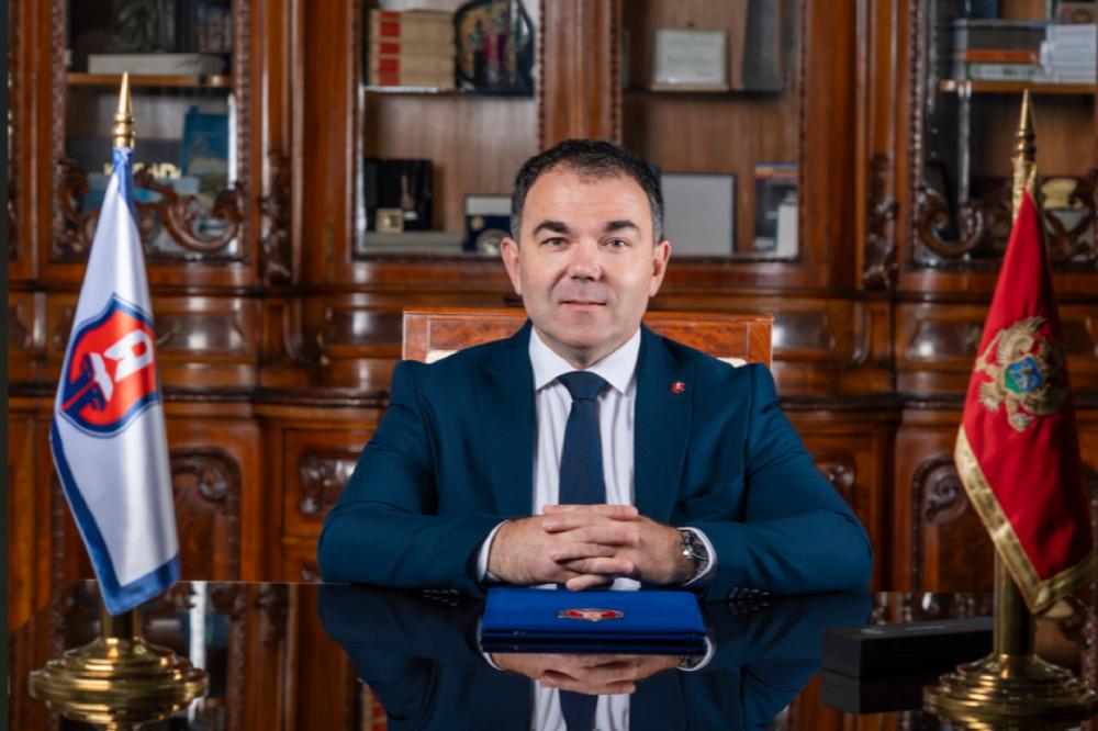 Fotografija uz vijest: Đurašković: Podrška Nikoli Radunoviću u promociji zajedništva i građanskih vrijednosti