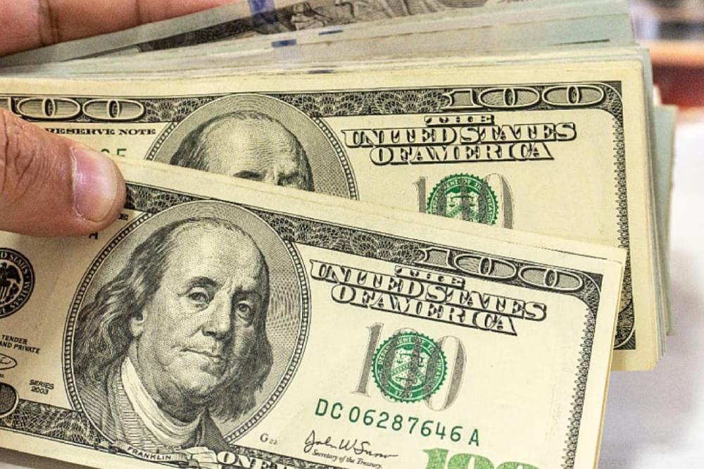 Fotografija uz vijest: Dolar oslabio, euro ojačao nakon povećanja kamatnih stopa ECB-a
