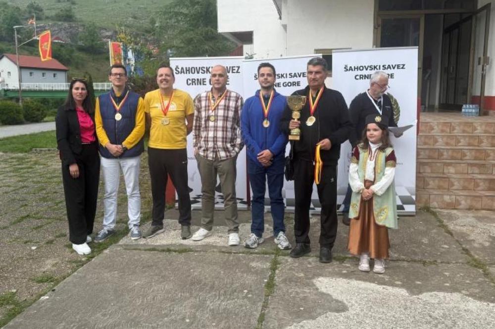 Fotografija uz vijest: Elektroprivreda i Mimoza osvojili titule prvaka Crne Gore u šahu