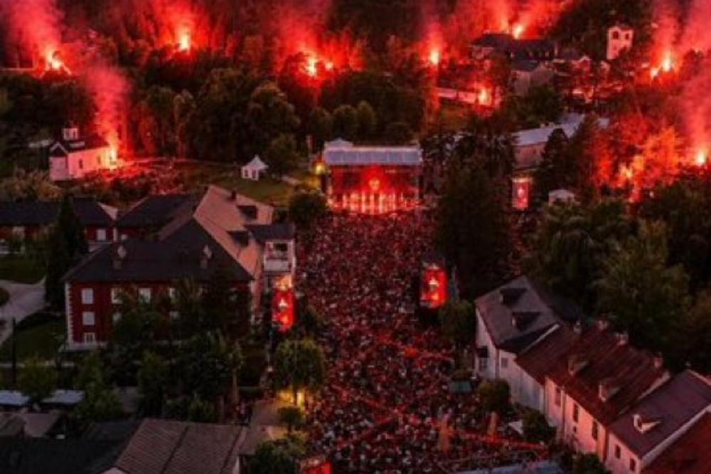 Fotografija uz vijest: Eraković: Emocije povodom 20 godina nezavisnosti važan znak patriotizma