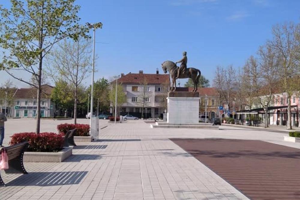 Fotografija uz vijest: Identifikovan osumnjičeni za pokušaj ubistva na Trgu slobode u Nikšiću