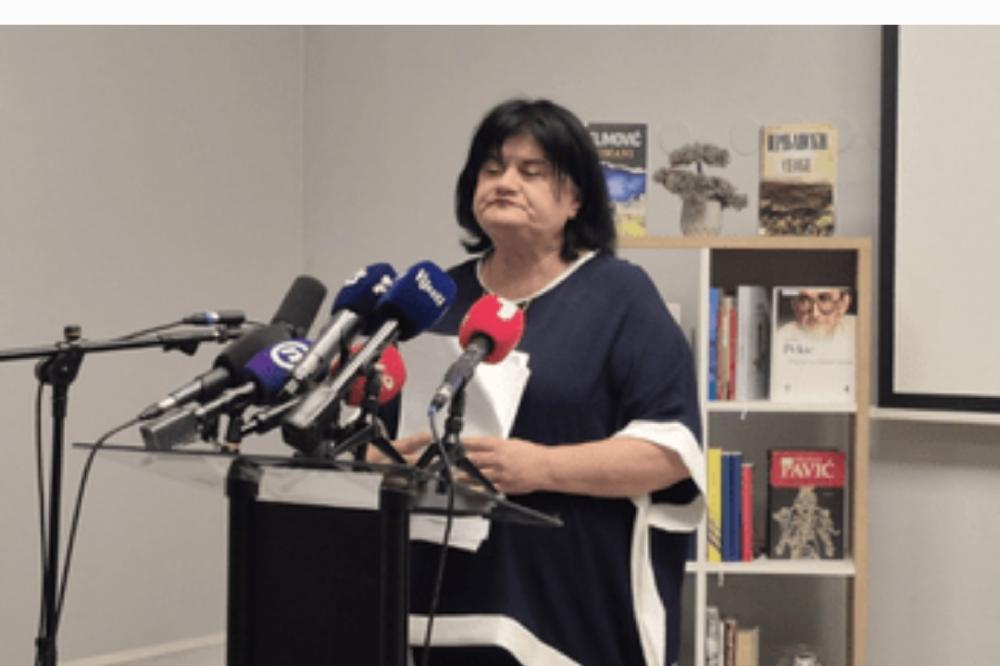 Fotografija uz vijest: Ilinčić objavila zbirku poezije: Izdavač je - Nova knjiga