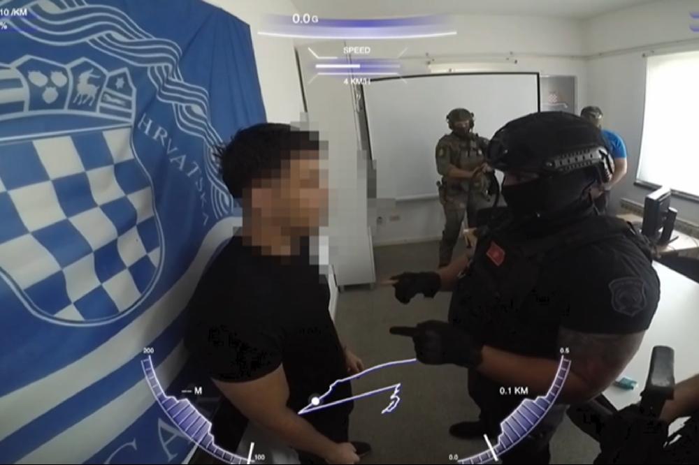 Fotografija uz vijest: Interpol Podgorica i PJP realizovali ekstradiciju člana OKG: Hrvatska izručila Crnoj Gori Vuka Lakićevića