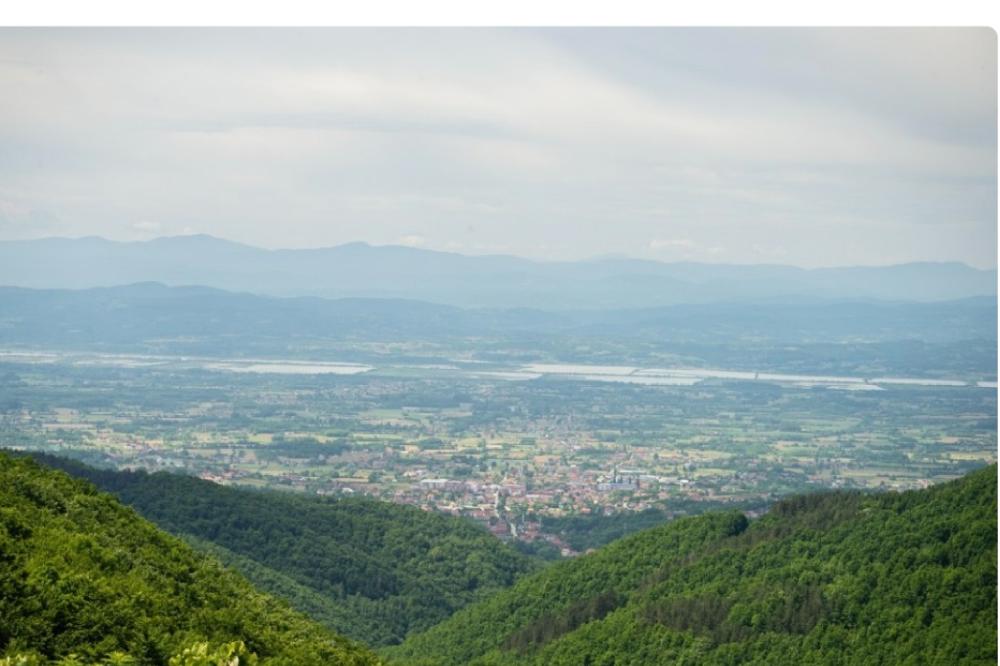 Fotografija uz vijest: Iseljavanje mladih i regionalne razlike u Crnoj Gori i dalje bez sistemskog rješenja